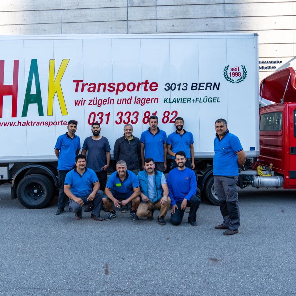 Professionelles Umzugsteam HAK Transporte Bern – Firmenumzüge Deutschschweiz