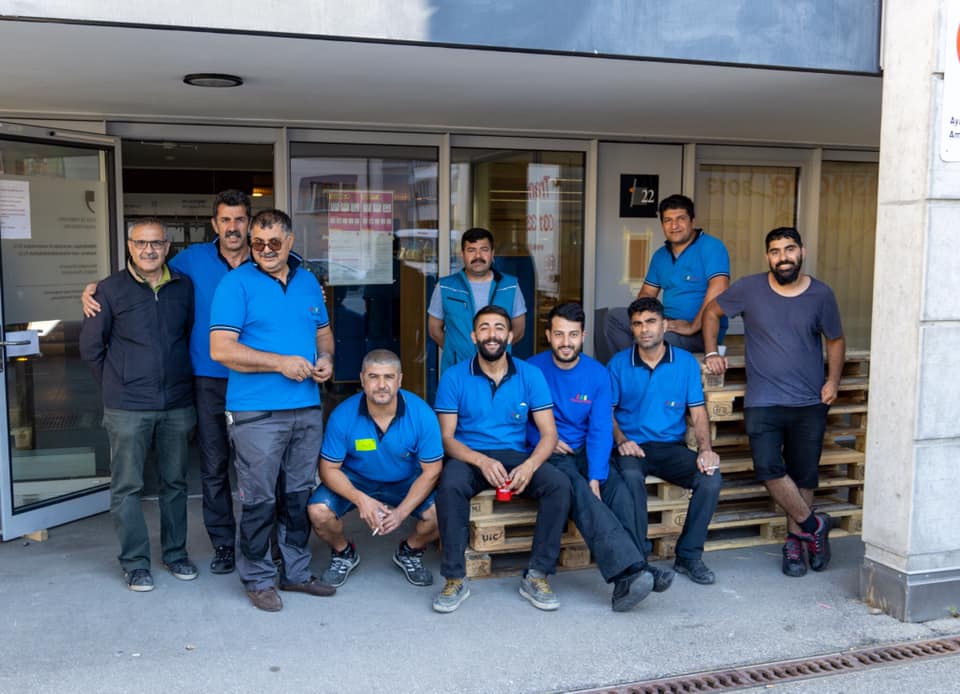 Umzugsteam HAK Umzüge Murten – Firmenumzüge Westschweiz